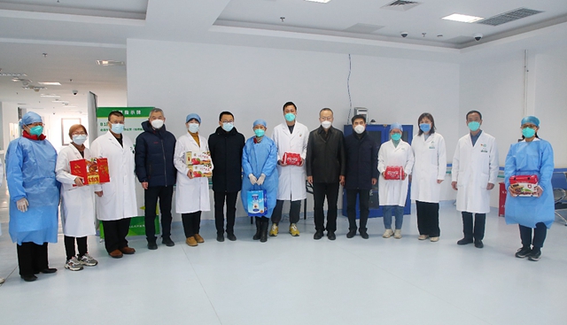 305cb3bf883e4f648aa45c6999da6b0a_副本.jpg